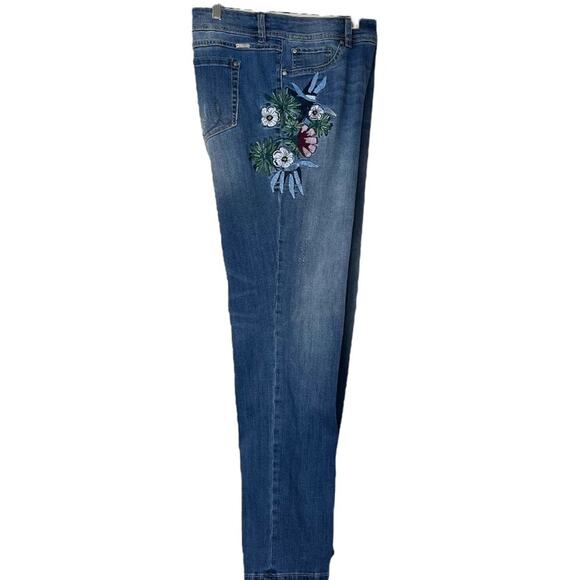 Inc Denim Jeans Boyfriend Regular Fit Stretch Floral Embroidery Women’s Size 16 - Picture 2 of 9
